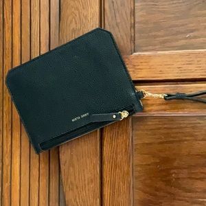 And Klein women’s wristlet wallet